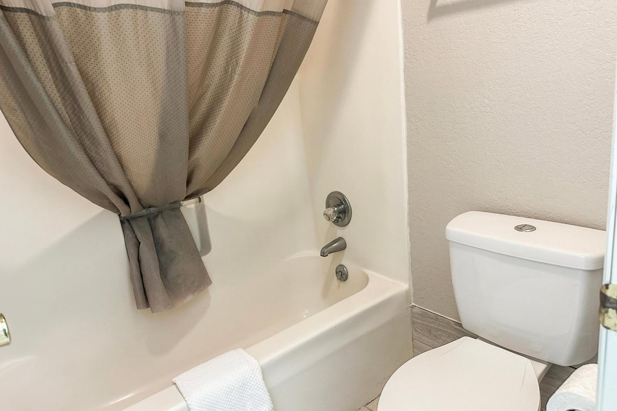 Regal Inn Guntersville By Oyo Hwy 431 Екстериор снимка