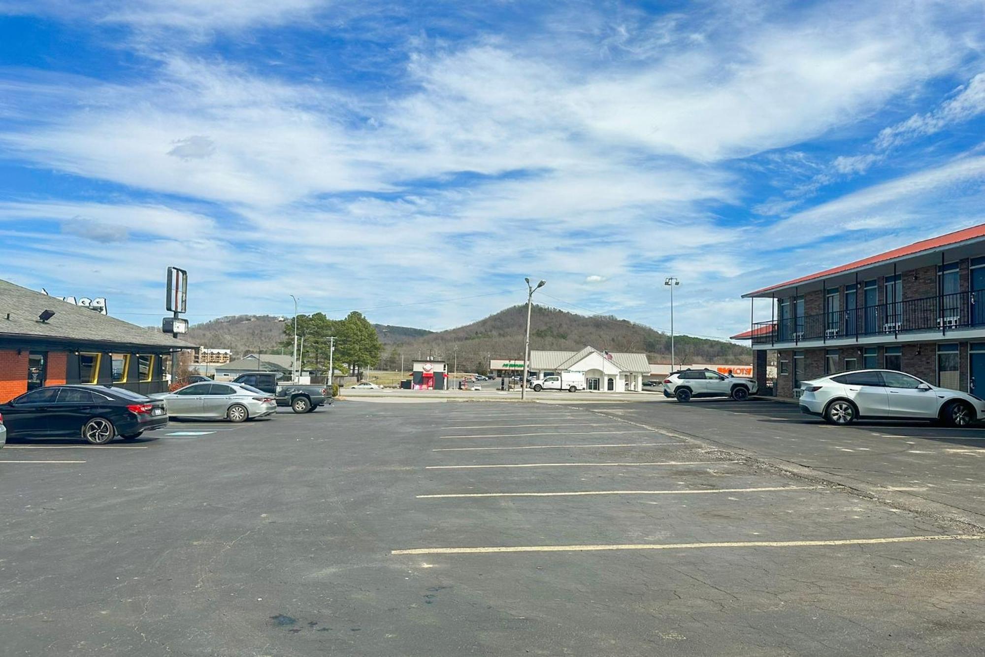 Regal Inn Guntersville By Oyo Hwy 431 Екстериор снимка